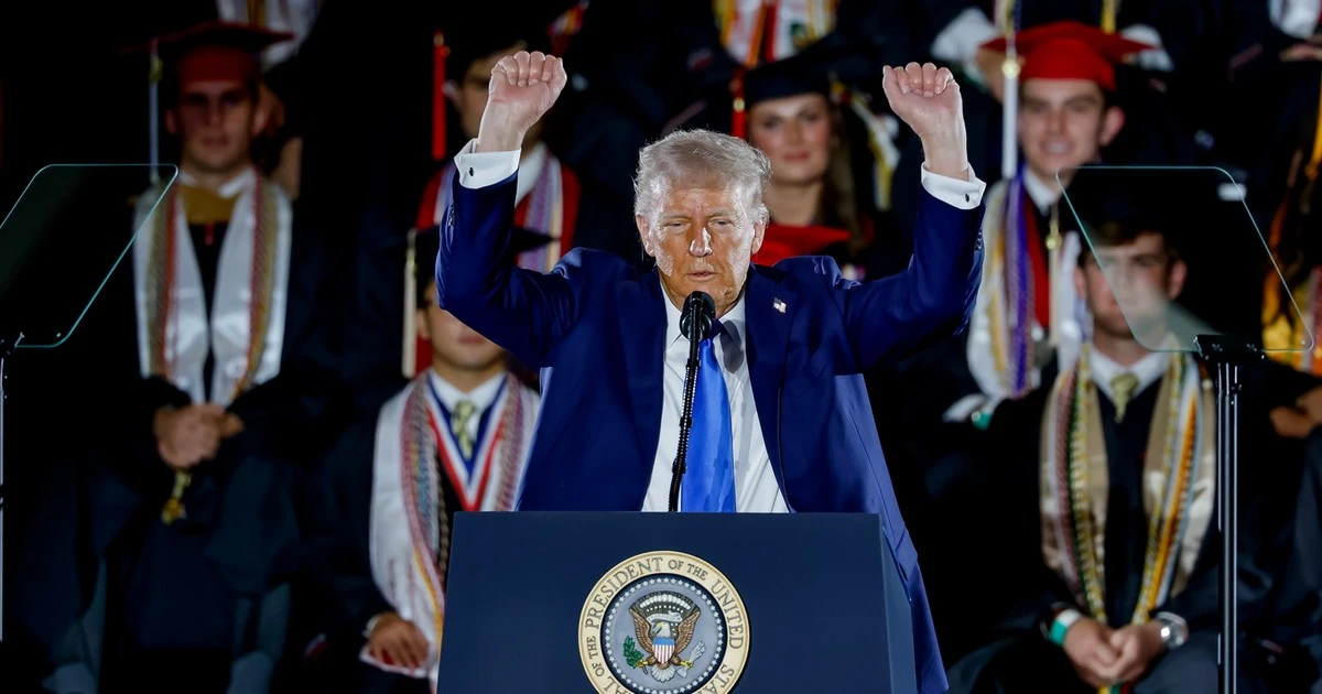 Donald Trump uderza w publiczne media. Wydał dekret