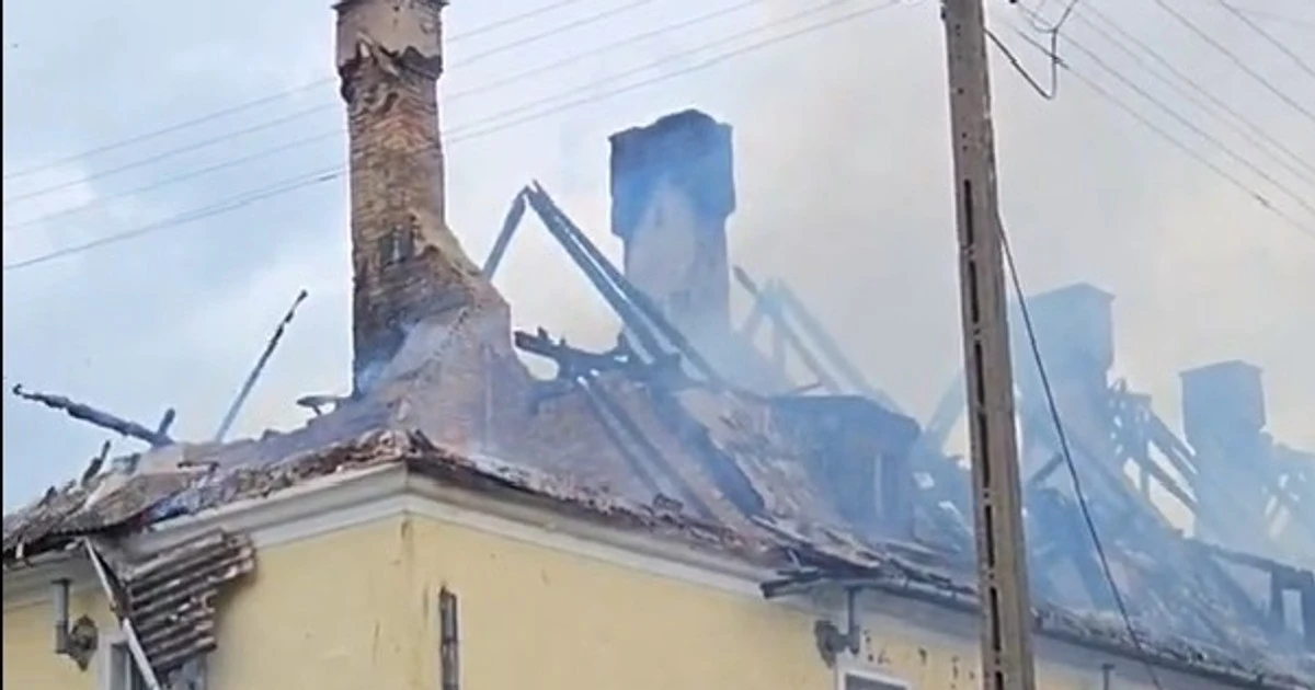 Duży pożar kamienicy na Mazowszu. Ewakuowano mieszkańców
