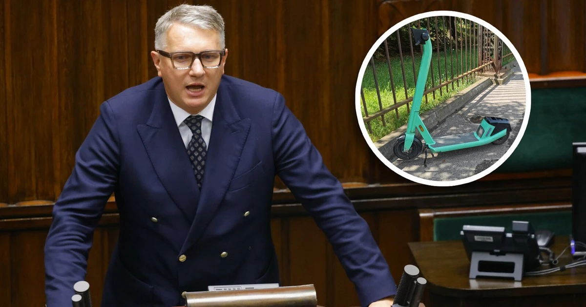 Przemysław Wipler przyłapany na drodze. 