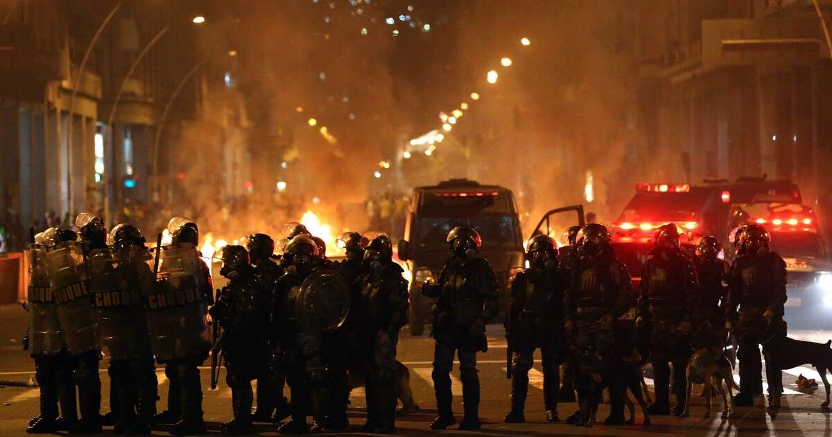 Niebezpiecznie w Rio de Janeiro. Gang znalazł sposób na policyjny pościg