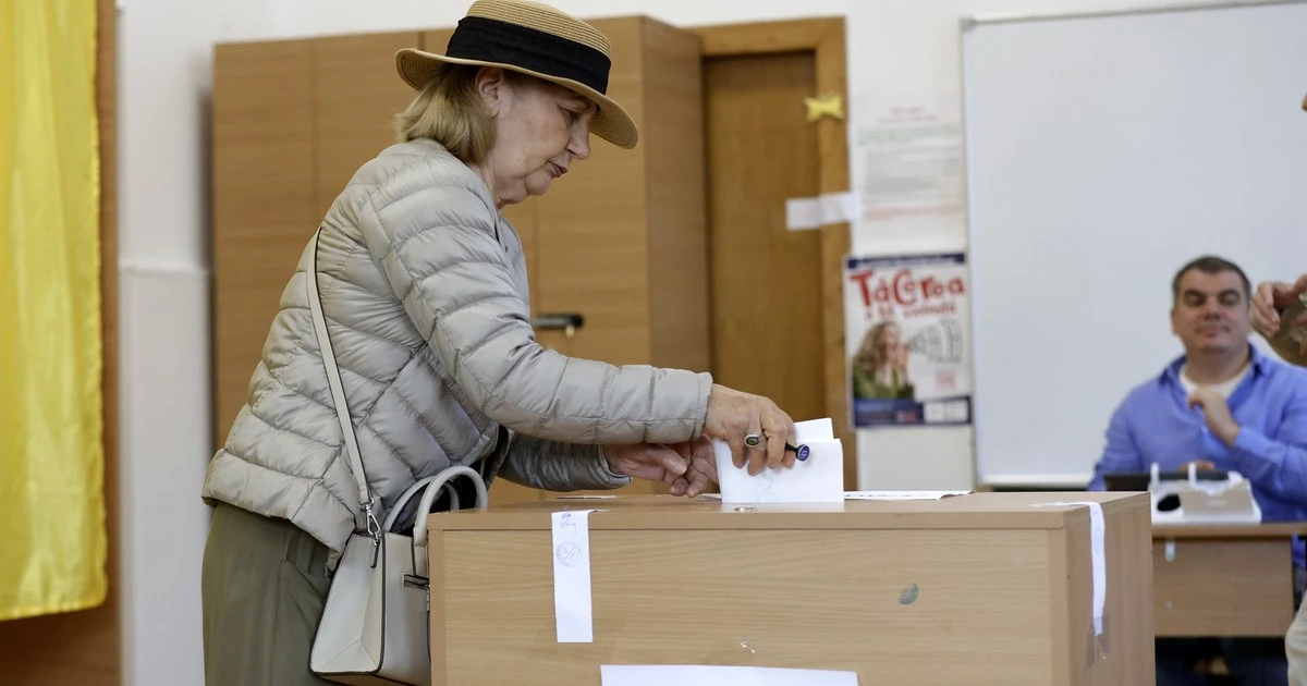 Trwa głosowanie w Rumunii. Frekwencja zwolniła, wyborcy nie chcą rozmawiać z sondażowniami