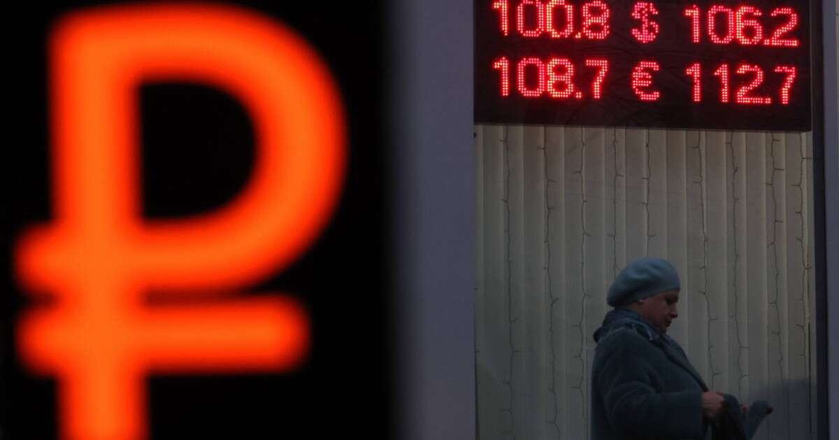 Rosyjski Bank Centralny wyjaśnił wreszcie potężne załamanie rubla. To efekt ciosu zadanego przez USA 21 listopada