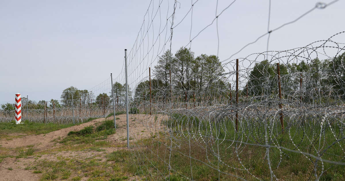 Polacy podzieleni w sprawie przyjmowania uchodźców [SONDAŻ]