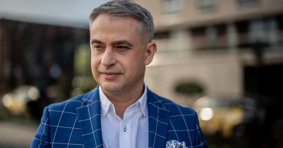 Krzysztof Gawkowski broni Donalda Tuska. 