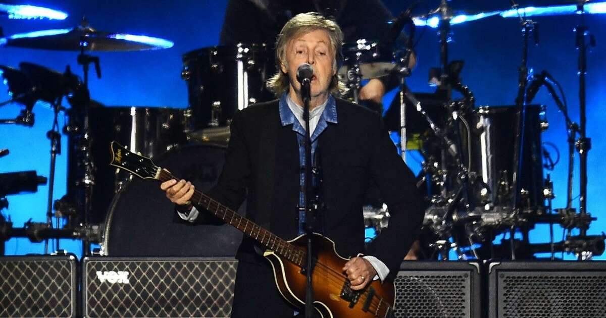 Paul McCartney zaśpiewał po raz pierwszy 