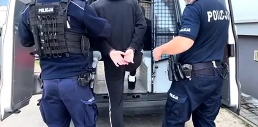 Odebrali świadectwa i skatowali człowieka. 
