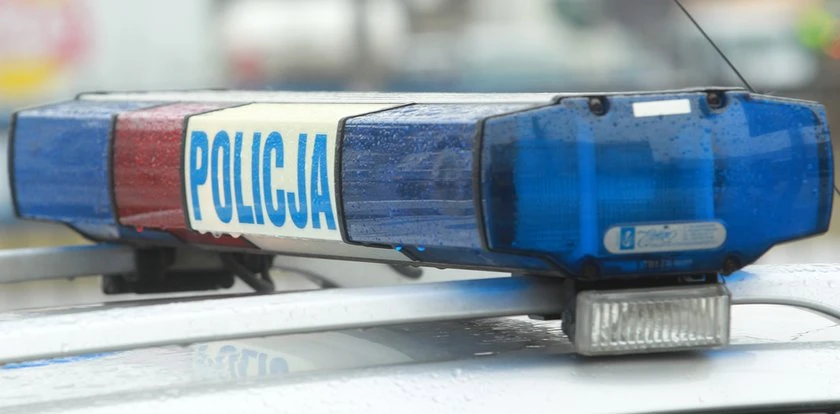 12-latek z siekierą w szkole na Podkarpaciu. Dzieci barykadowały się w klasach