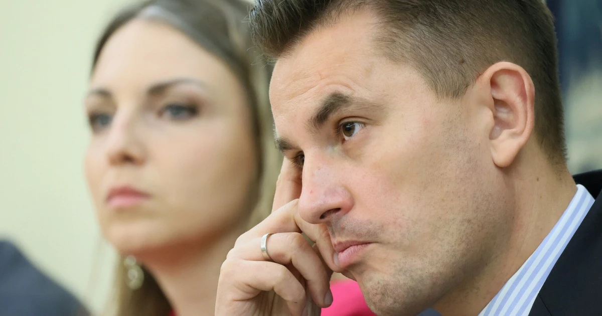 Arkadiusz Myrcha o szczegółach odwiedzin TV Republika. 