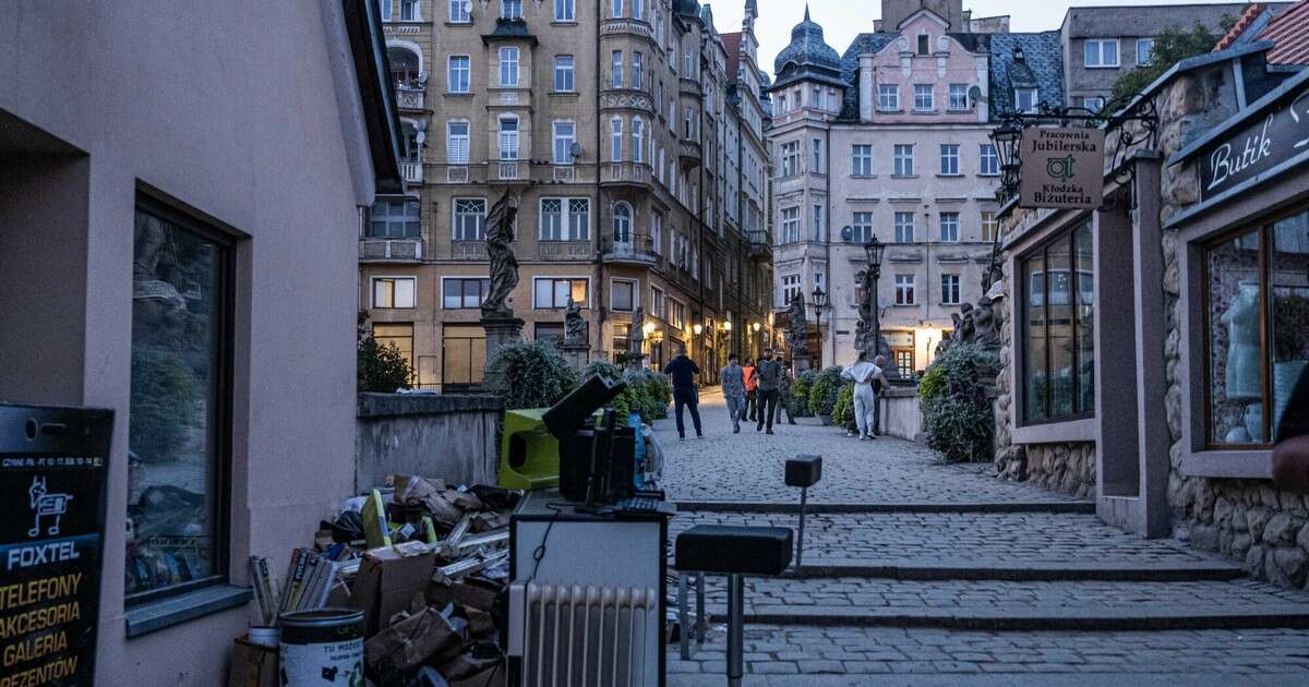 Pieniądze dla powodzian nie płyną strumieniami. 