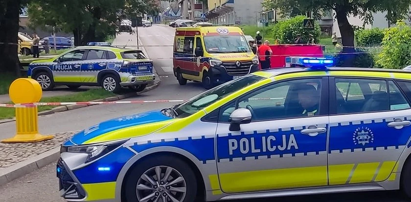 Szok w Chorzowie. Na ulicy znaleziono martwą emerytkę. Obok była krew. Wstrząsające ustalenia