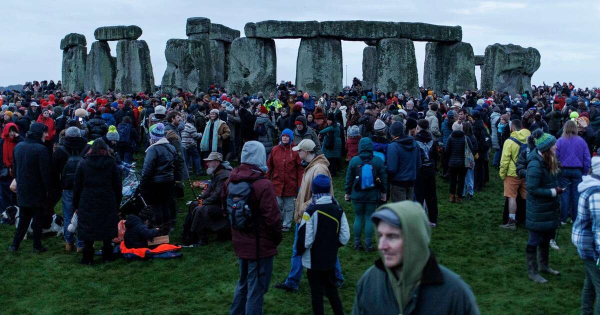 Wyjątkowe obchody najkrótszego dnia w roku. Tysiące uczestników świętowało na Stonehenge