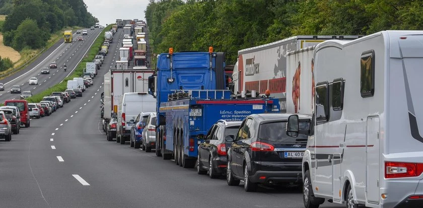 Gigantyczne korki przy granicy z Niemcami. Kierowcy załamani: katastrofa