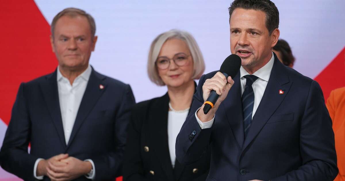 Rafał Trzaskowski z Donaldem Tuskiem wchodzą do kampanii. 