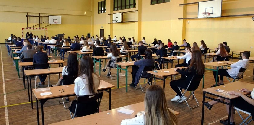 Kiedy wyniki egzaminu ósmoklasisty 2025? Niewiele czasu na dostarczenie ich do szkoły średniej