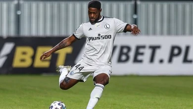 Legia Warszawa ukarze krnąbrnego piłkarza
