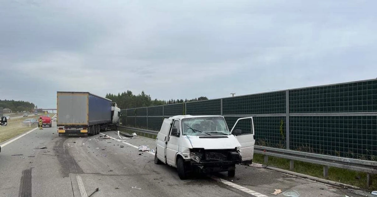 Śmiertelny wypadek w miejscowości Podole. Trasa S7 zablokowana