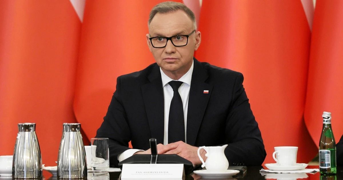 Andrzej Duda schodzi ze sceny. Polacy nie wierzą w jego polityczny powrót [SONDAŻ]