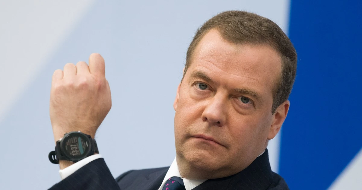 Miedwiediew grozi utworzeniem strefy buforowej. Ukrainie zostałby jedynie niewielki pas terytorium