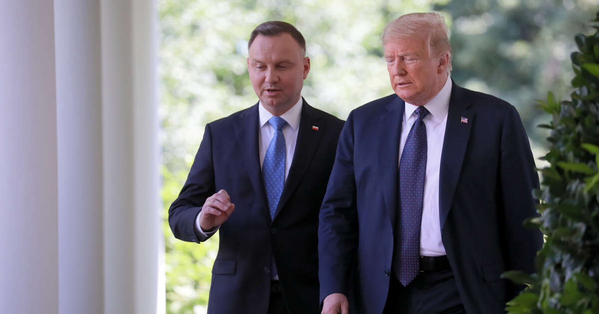 Kulisy odwołanego spotkania Andrzeja Dudy i Donalda Trumpa. Interweniowali Demokraci