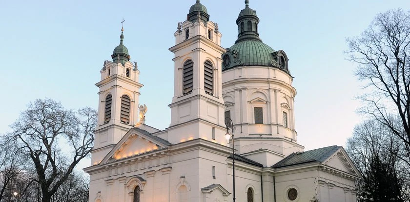 Wszystkie kościoły w Warszawie będą bić w dzwony tego jednego dnia. Chodzi o konkretną godzinę