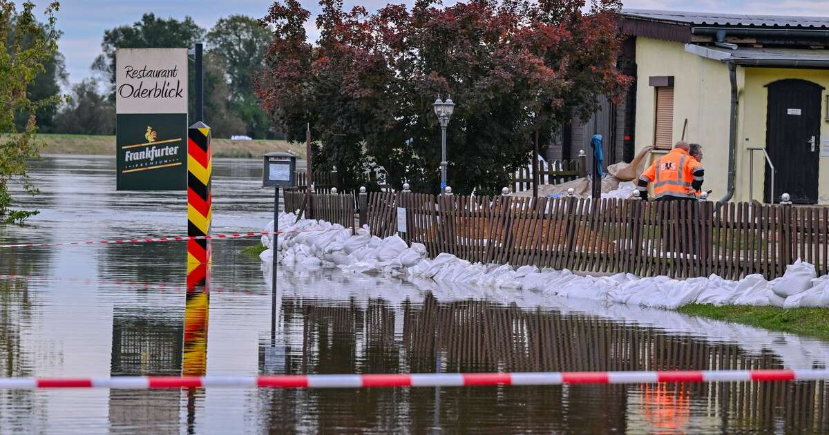 Powódź spustoszyła Polskę. 