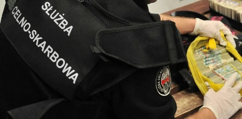 Skarbówka skontroluje przedsiębiorców. Mobilne laboratoria wyjadą na drogi