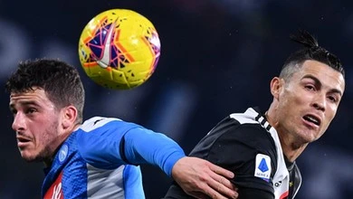 We Włoszech trwa żenujący spektakl. Co z meczem Juventus - Napoli?