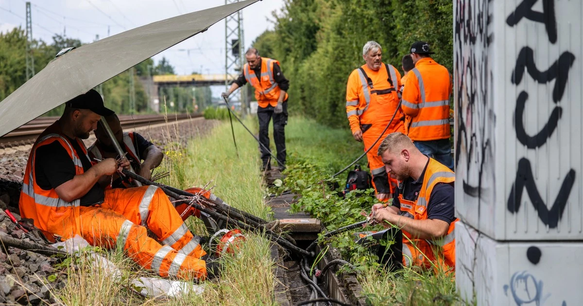 Na niemieckich torach robi się niebezpiecznie. Aktywiści stali się ekstremistami. 