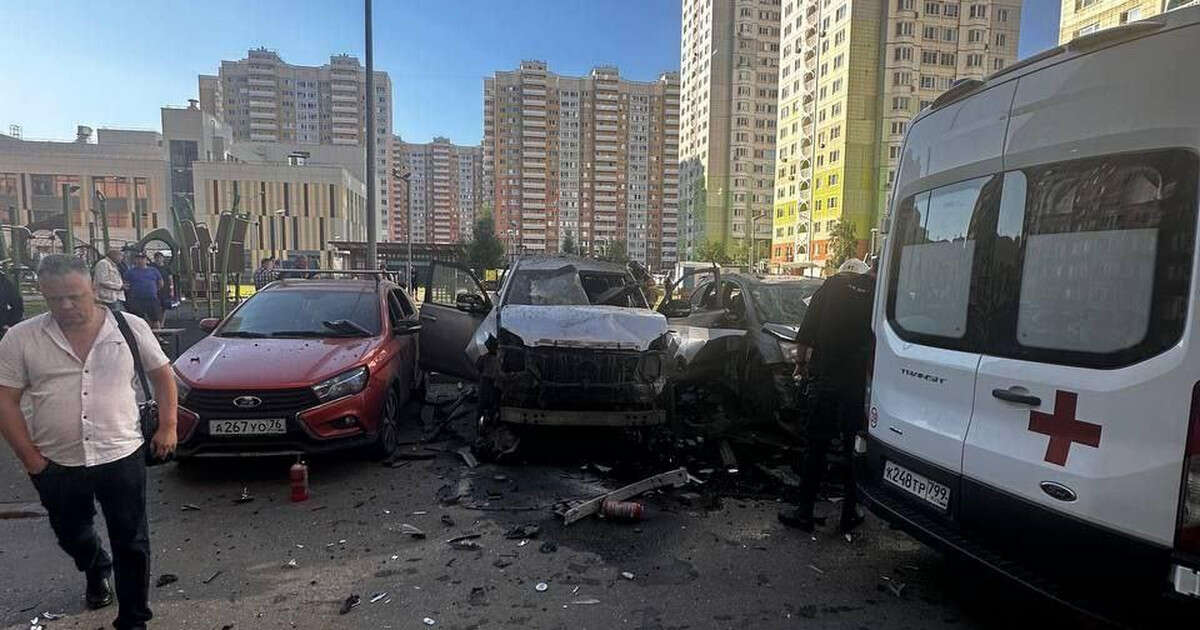 Zamach na rosyjskiego oficera. Jego samochód wyleciał w powietrze