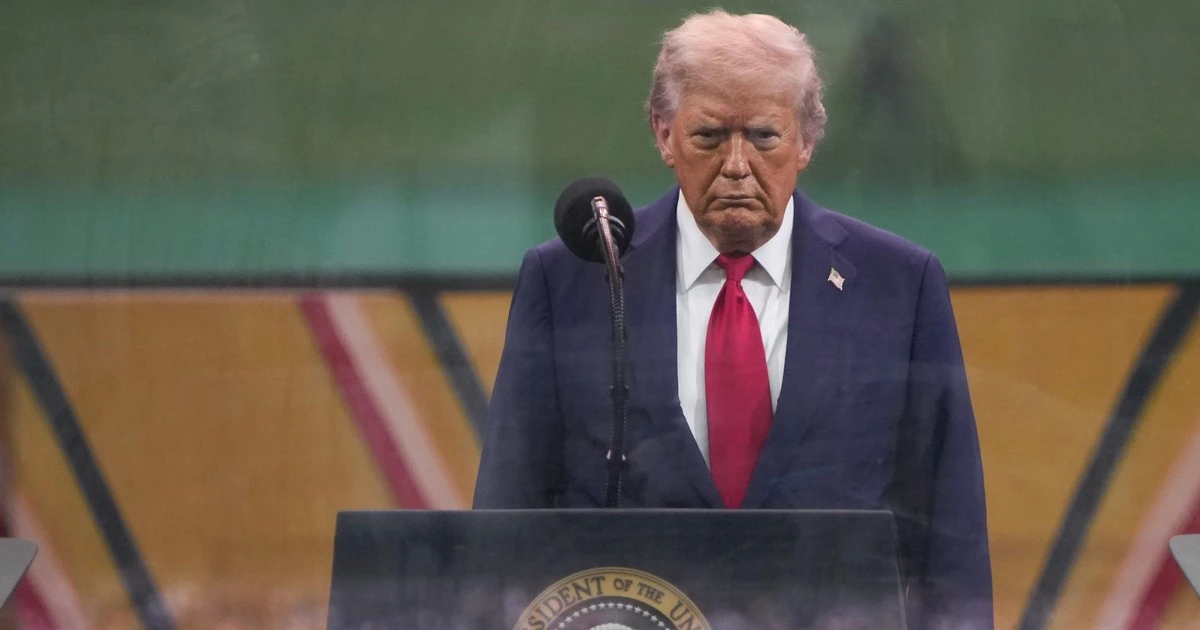 Donald Trump nie blefuje. Może wciągnąć USA w wojnę, której obiecywał uniknąć. 