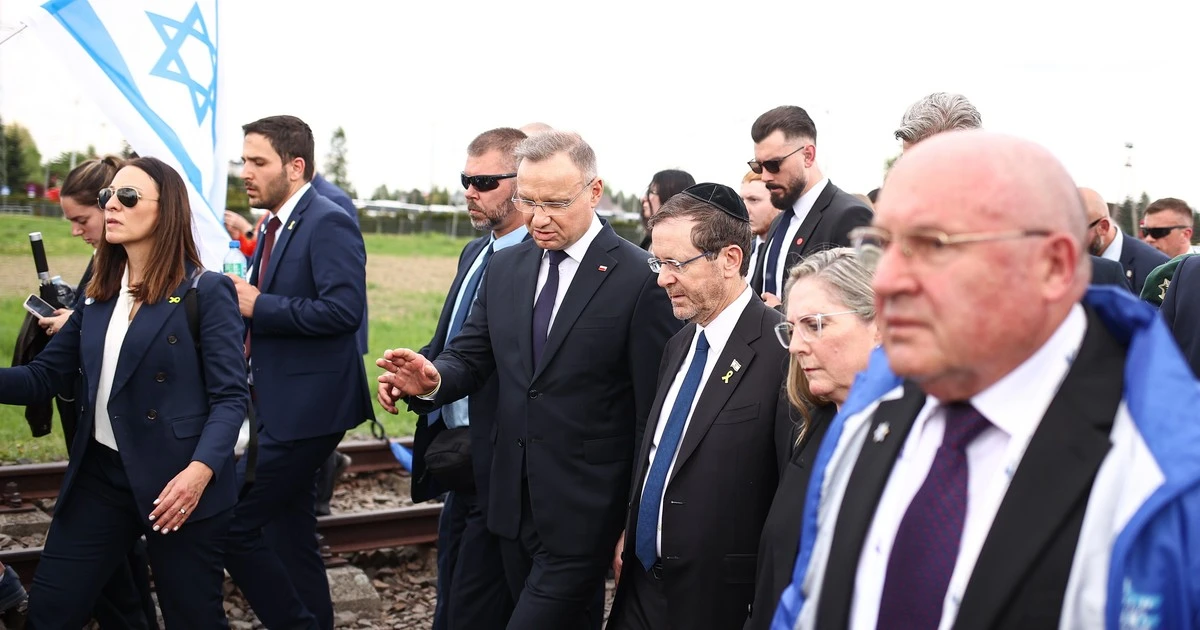 Andrzej Duda na Marszu Żywych w Auschwitz. 