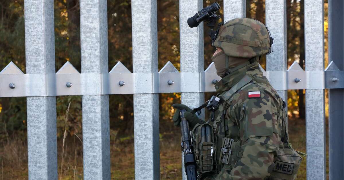 Strzały do migrantów wywołały burzę w wojsku. Nowe informacje o kluczowej opinii