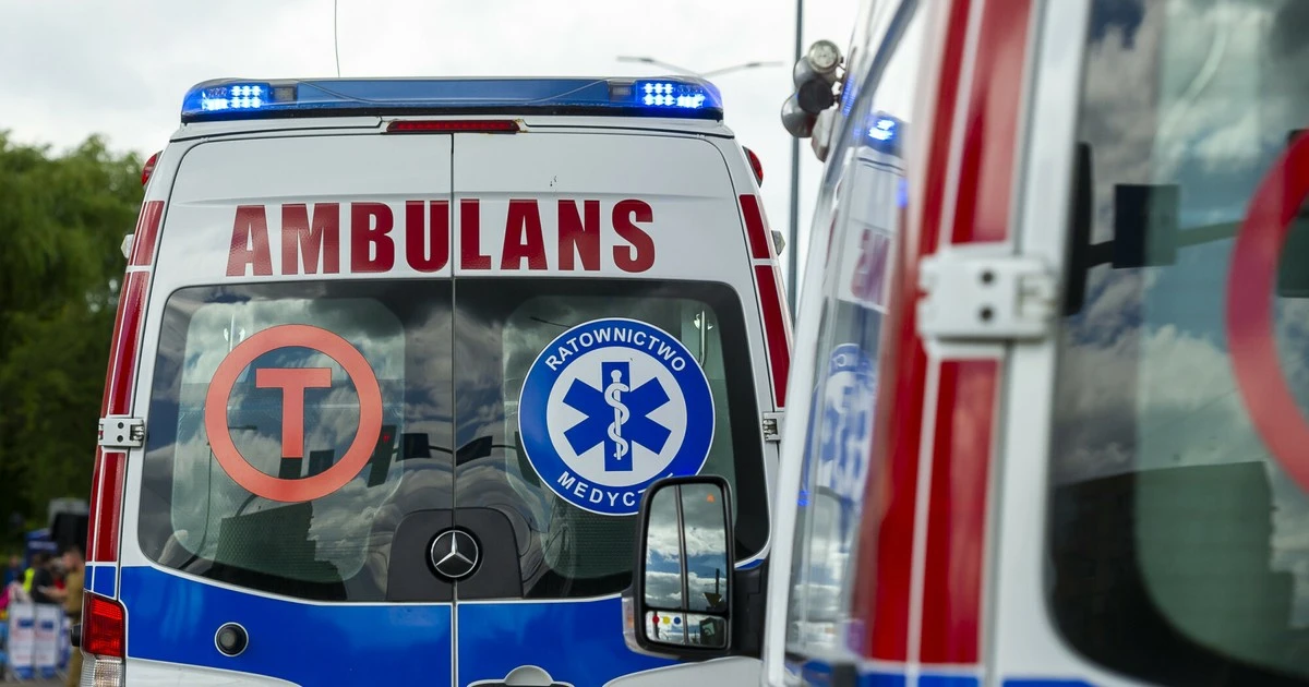 Karambol na A4. Kilkanaście osób rannych
