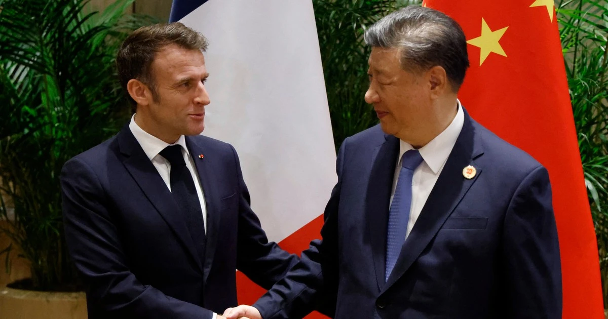 Emmanuel Macron rozmawiał z Xi Jinpingiem. Pojawił się temat Ukrainy