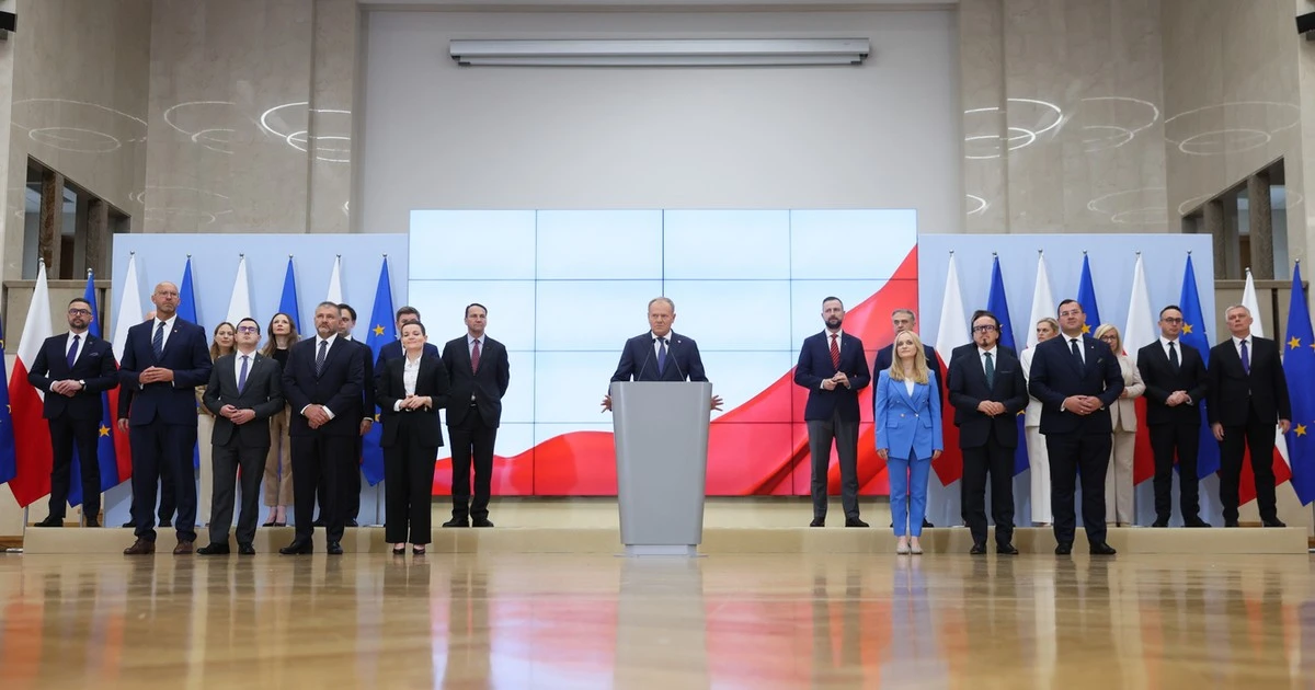 Ministrowie komentują rekonstrukcję rządu. 