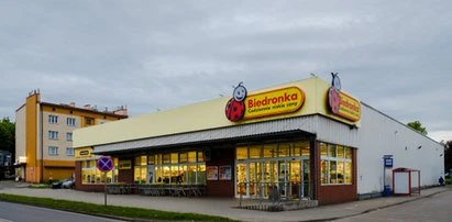 Schab z Biedronki zaskoczył klienta. Poszło o skład. 