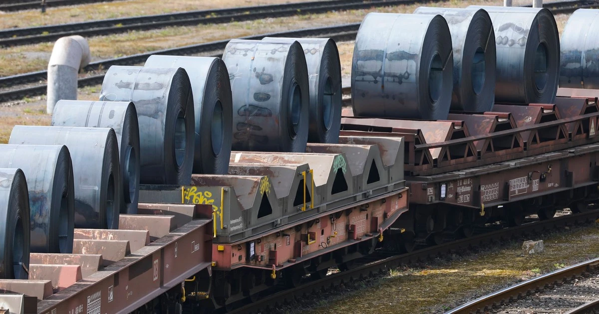 Od środy cła Donalda Trumpa na stal i aluminium mają wzrosnąć do 50 proc. 