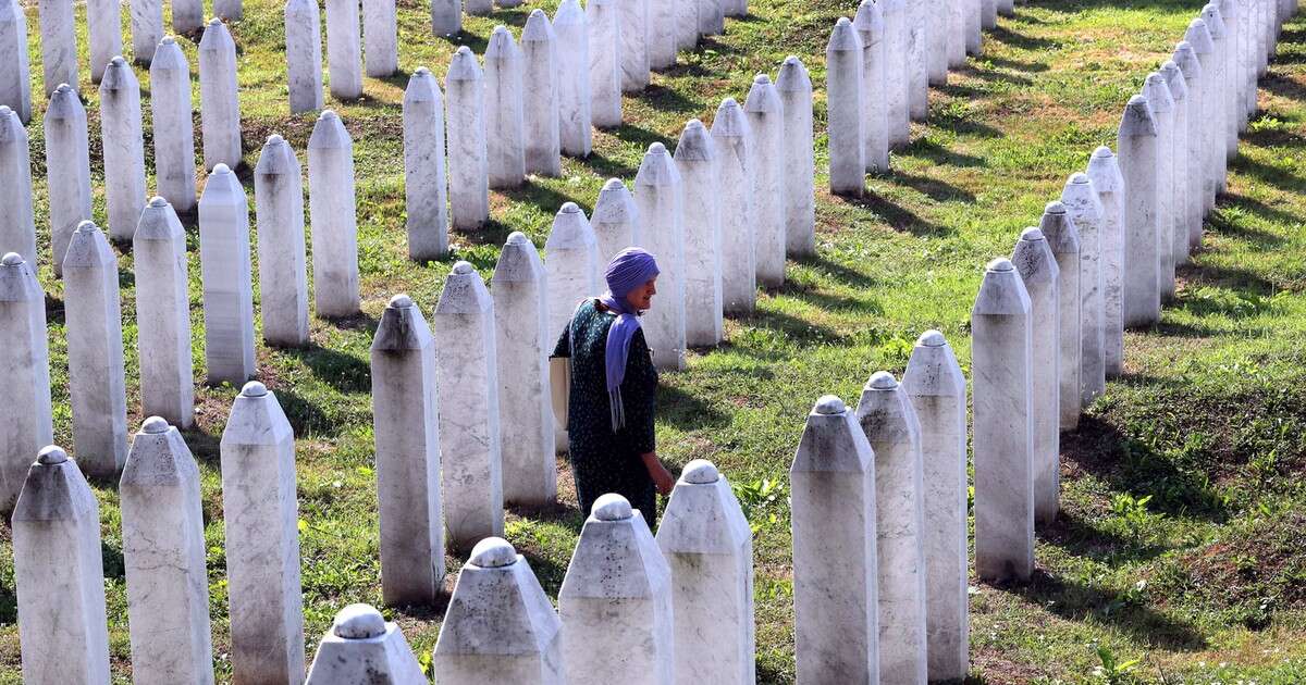 Historyczne wyznanie. Po raz pierwszy serbski generał określił zbrodnię w Srebrenicy mianem ludobójstwa