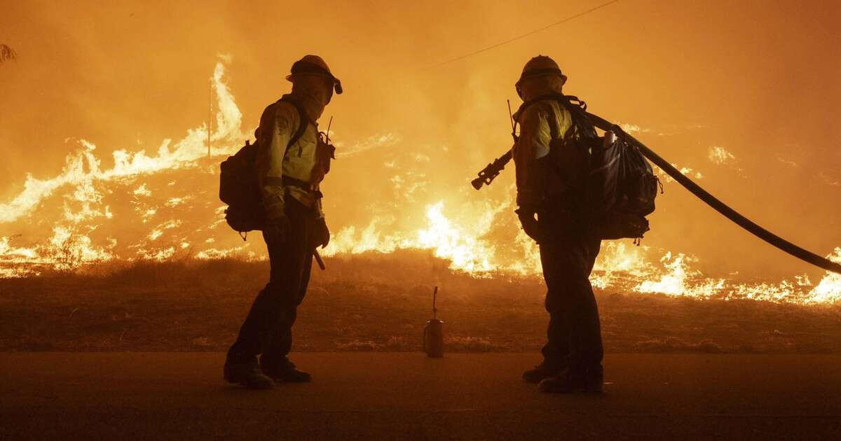 Świat płonie, a Donald Trump odwraca wzrok. Europa nie może zostawić klimatu na pastwę losu [OPINIA]