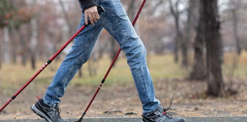 Kijki do nordic walking. Zacznij jesień sportowo i zadbaj o zdrowie