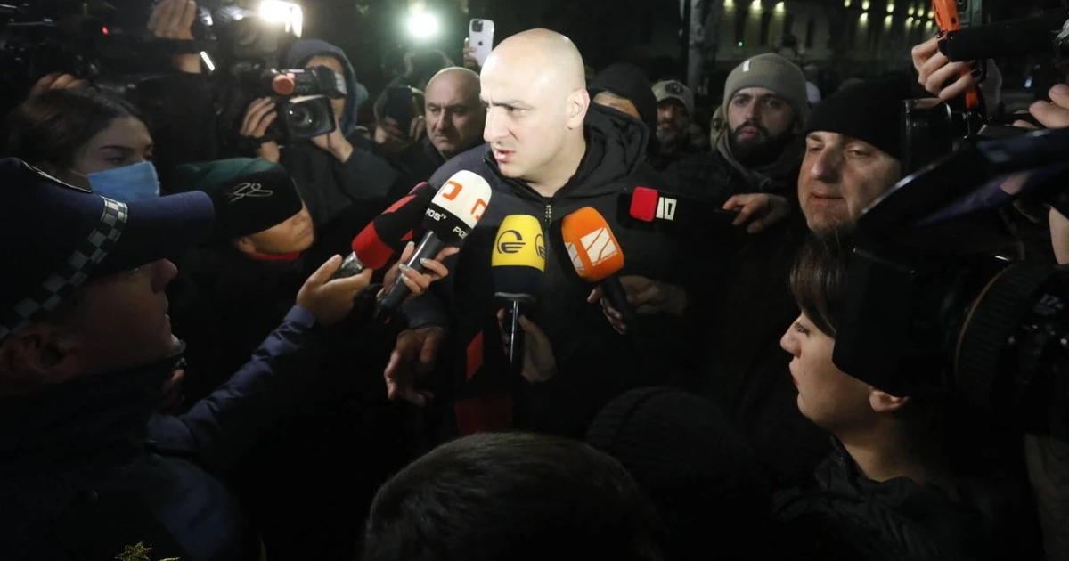 Gruzińskie Marzenie rządzi silną ręką. Kolejny opozycjonista w areszcie. 