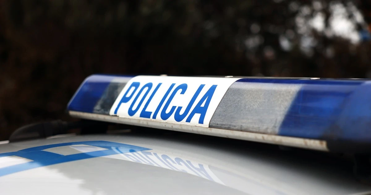Dramatyczna walka o życie 21-latka. Leżał nieprzytomny na chodniku