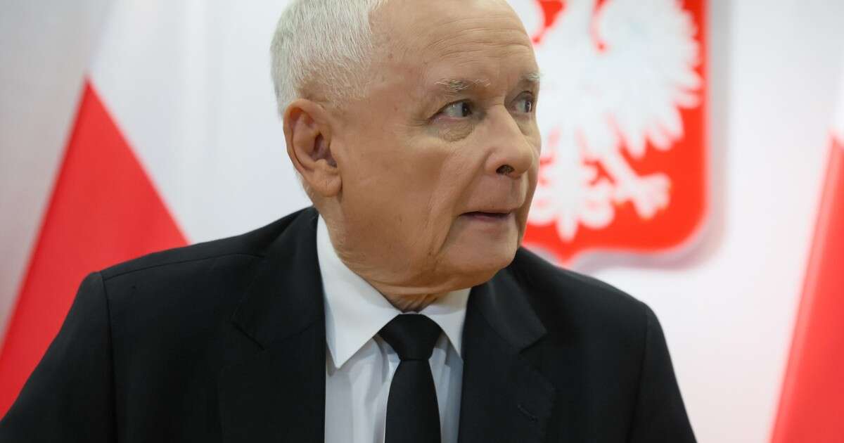 Polityk tłumaczy zaskakujące słowa prezesa PiS o prezydencie. 