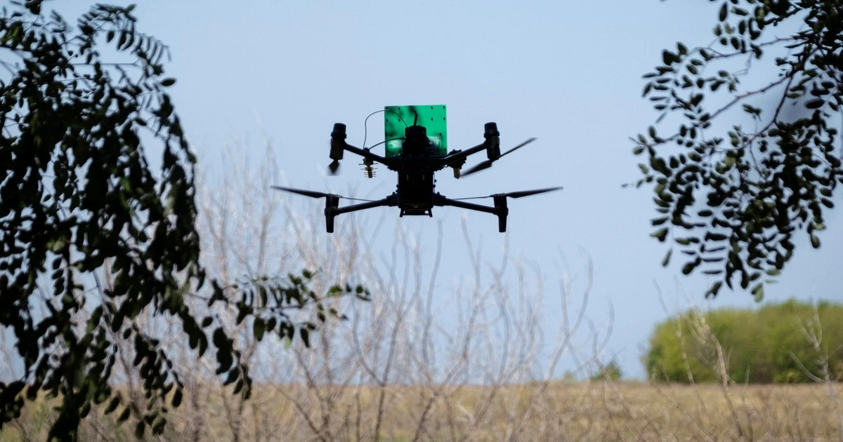 Ukraińskie drony zaatakowały zakład produkcji systemów dowodzenia wojskami i uzbrojeniem