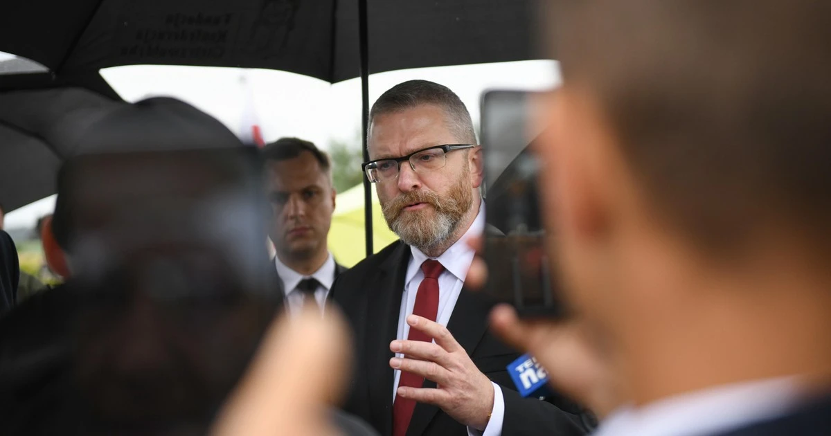 Grzegorz Braun wciąż bezkarny. Kto i dlaczego boi się go zatrzymać?