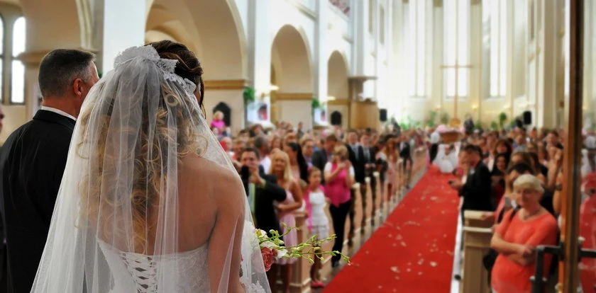 Pytał księży, ile chcą za ślub. Niewiarygodne, co usłyszał w jednej z parafii