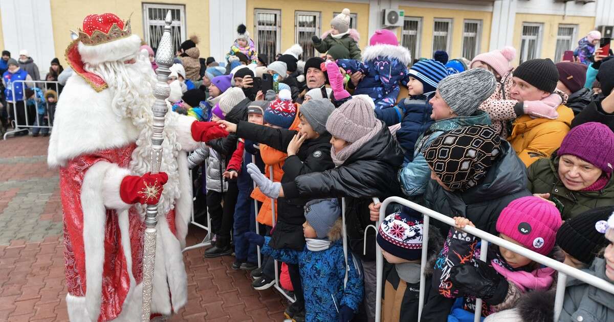 O co Rosjanie proszą Dziadka Mroza? Wyniki ankiety zaskakują