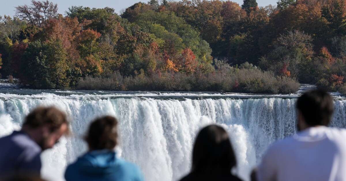 Tragedia w USA. Kobieta rzuciła się z dziećmi do wodospadu Niagara