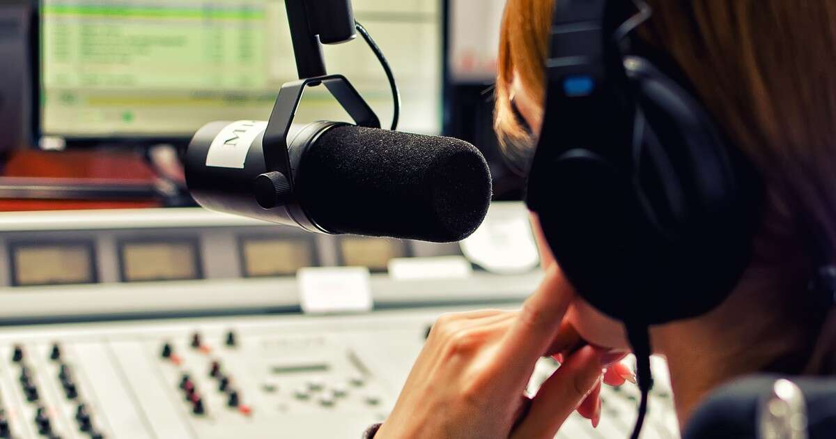 Kolejne polskie radio eksperymentuje z AI. Właściciel mówi o 