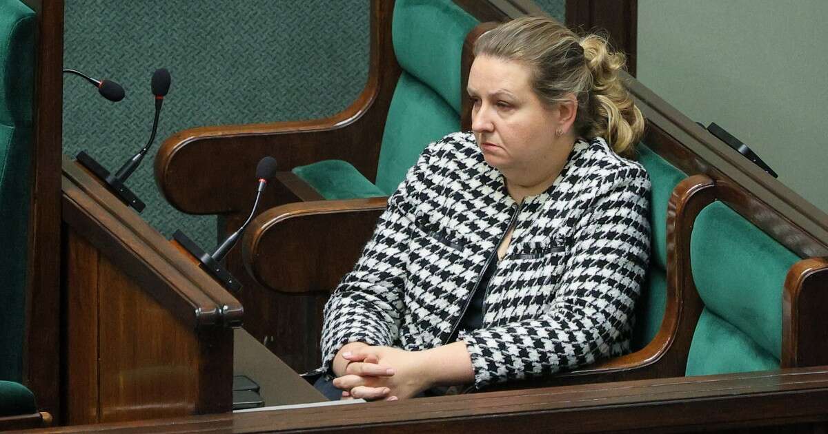 Jest głos z Pałacu Prezydenckiego w sprawie pieniędzy dla PiS. Szefowa kancelarii przypomniała słowa ministra